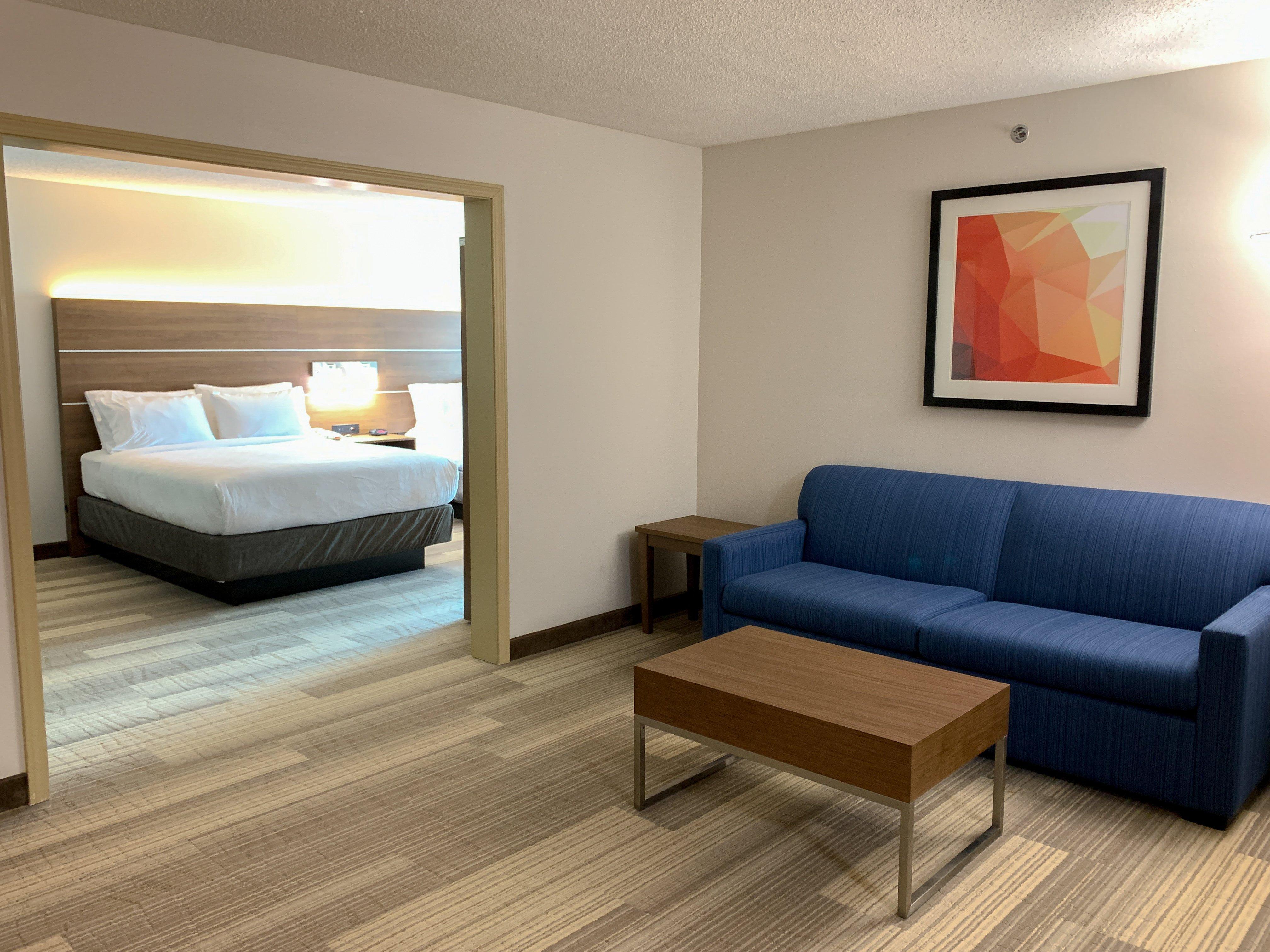 Holiday Inn Express & Suites Lexington Downtown Area-Keeneland By Ihg Exterior foto
