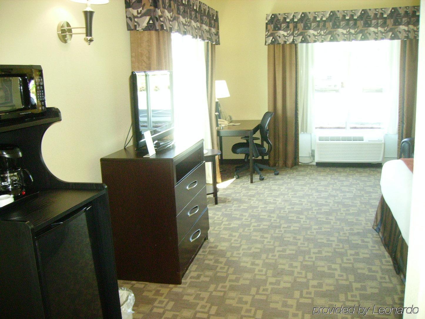 Holiday Inn Express & Suites Lexington Downtown Area-Keeneland By Ihg Exterior foto