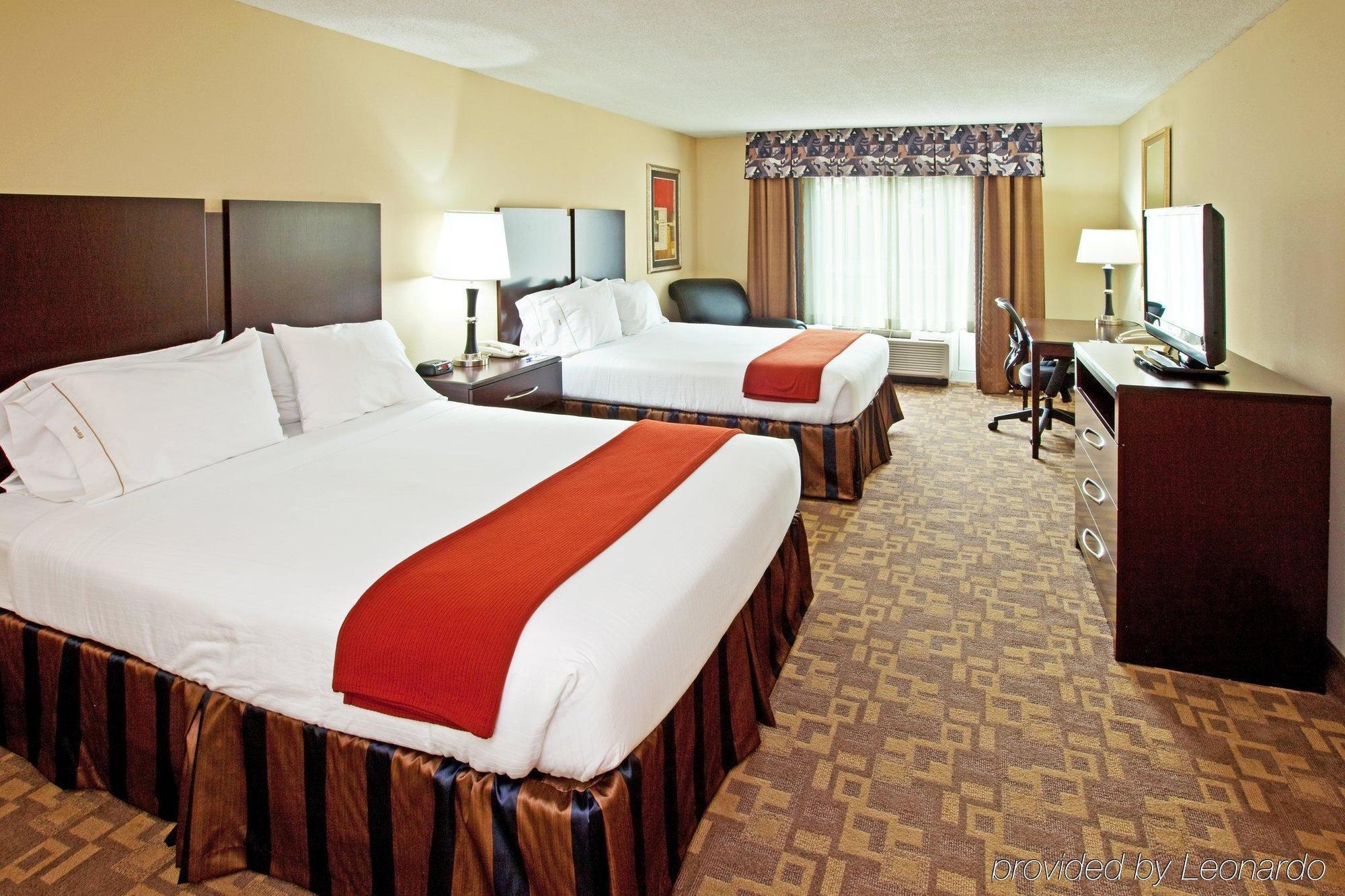 Holiday Inn Express & Suites Lexington Downtown Area-Keeneland By Ihg Exterior foto