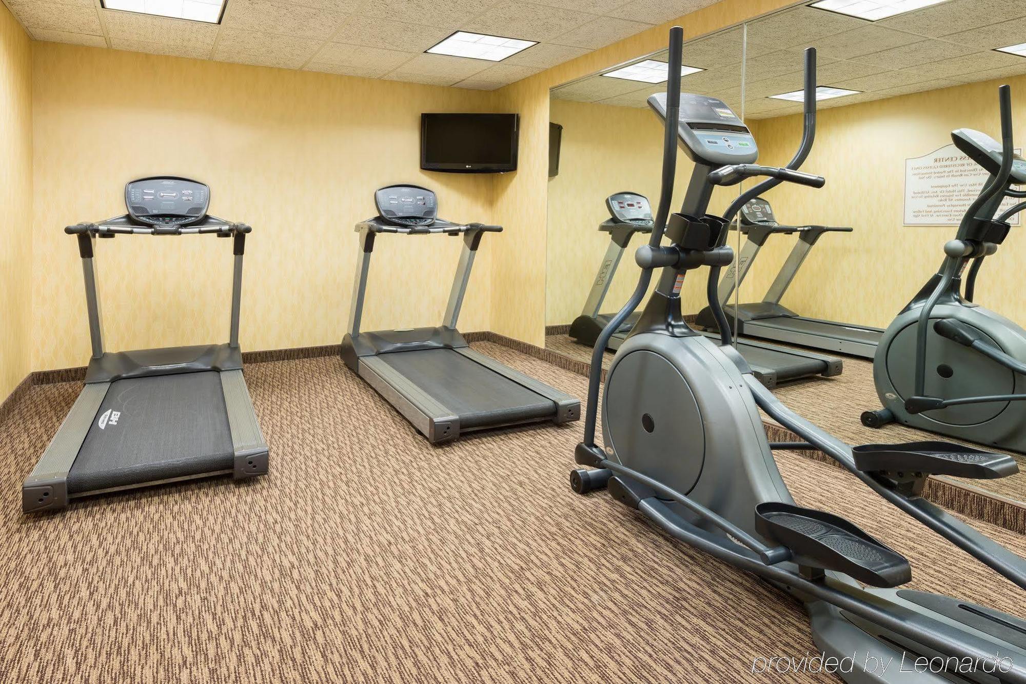 Holiday Inn Express & Suites Lexington Downtown Area-Keeneland By Ihg Exterior foto