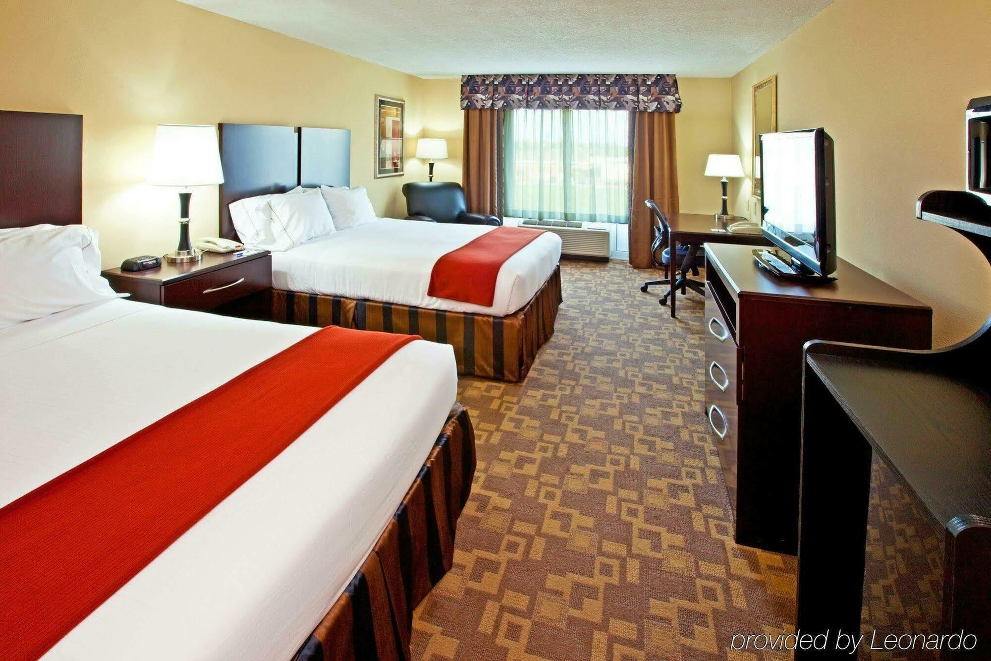 Holiday Inn Express & Suites Lexington Downtown Area-Keeneland By Ihg Exterior foto